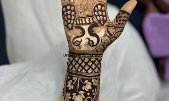 D M Mehandi Artist