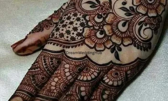 Vijay  Mehandi  Artist