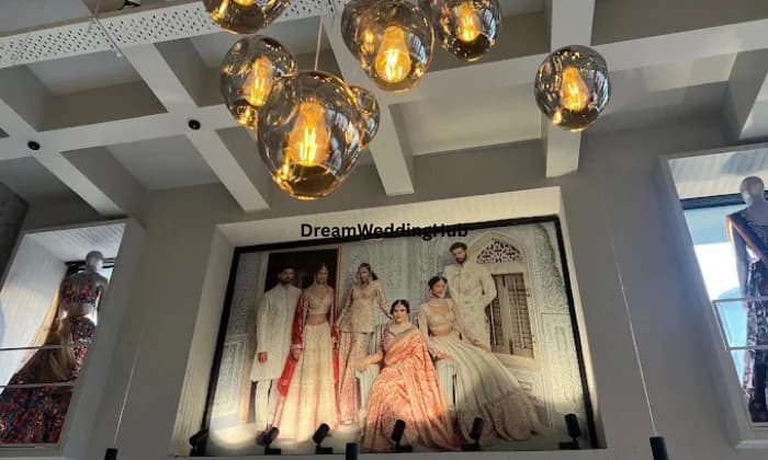 Pernias Pop Up Studio