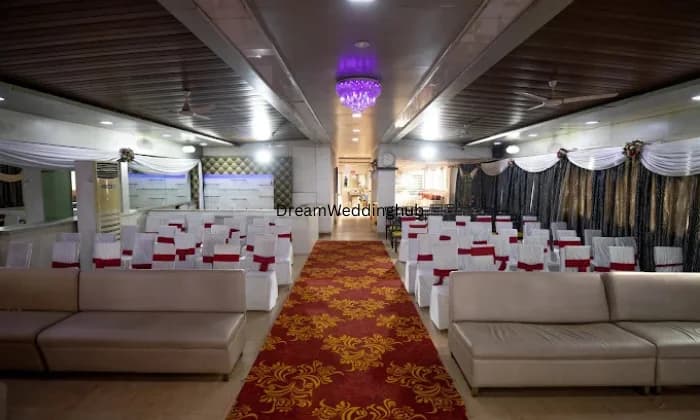 HOTEL REDWINGS CASTLE