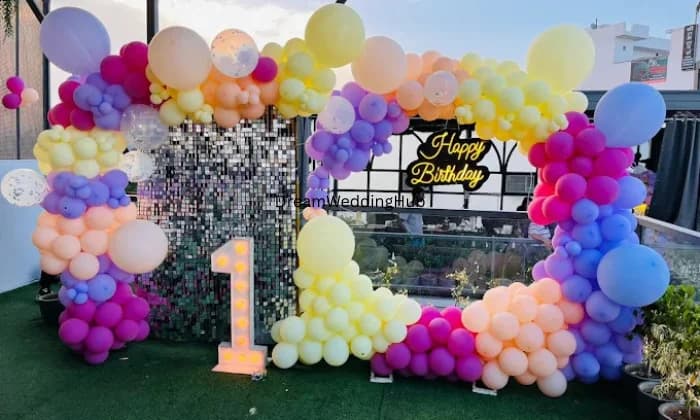 Balloon Decorations by Tohfa Tales Balloon Decorations by Tohfa Tales