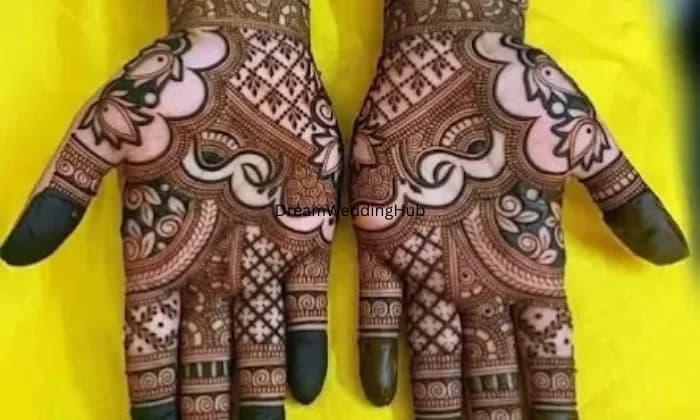 Om Bhai Mehndi Artist