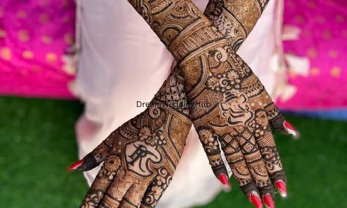 Bombay Mehandi Designer 