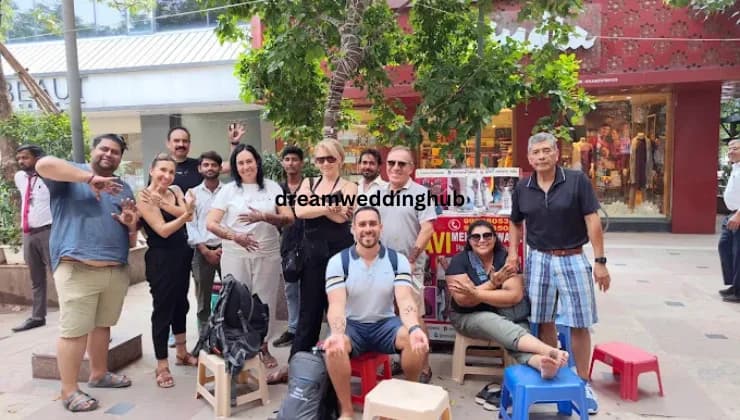 Ravi Mehandi Wala  Beast mehndi Artist In Delhi