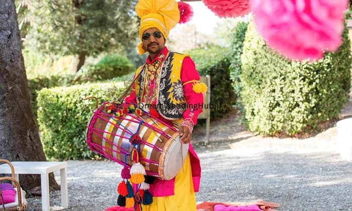 Om radha Krishan rath baggi