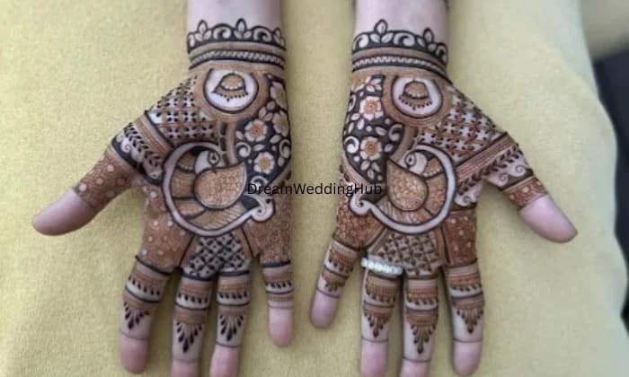 Bansi mehandi art
