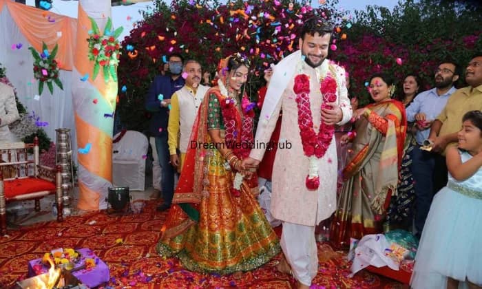 Smruti Pawar Photowaali