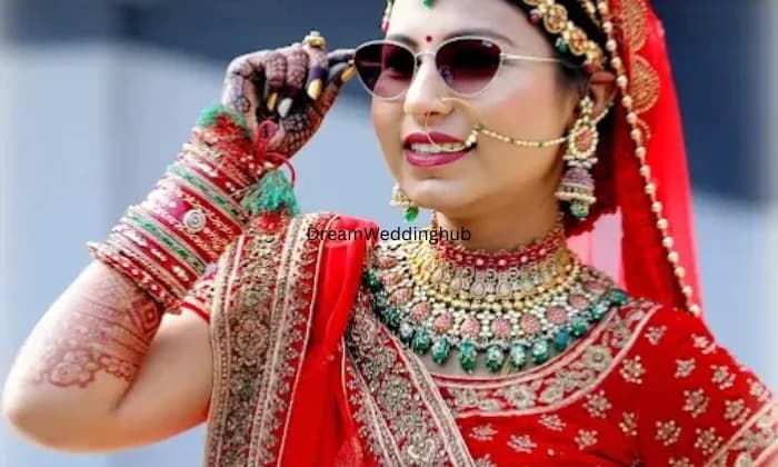 DDS  Dipesh Digital Photo Studio