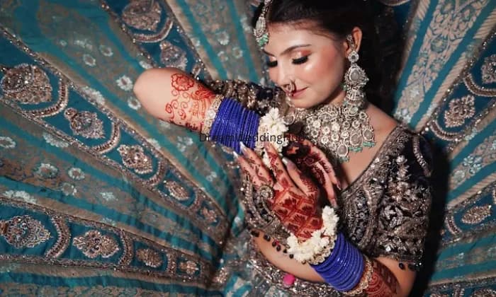 Jiya Artistry Makeover