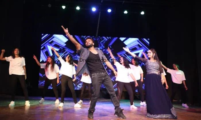 Wedding Anchor Choreographer