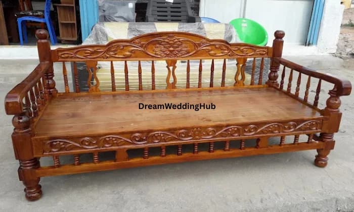 Brahmini furniture