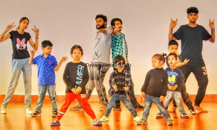 VH Crew Dance Studio