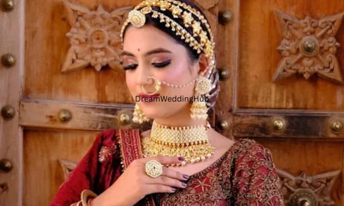 DS Makeovers And Academy