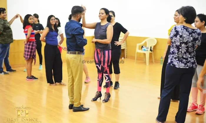 First Dance Classes  Salsa