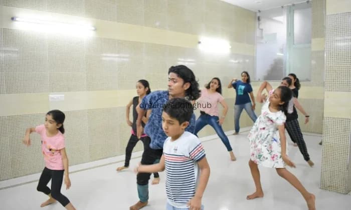 CS Dance and Fitness Studio