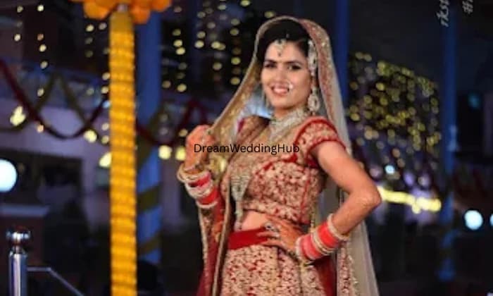 HAIRMOVERS BEAUTY SALON