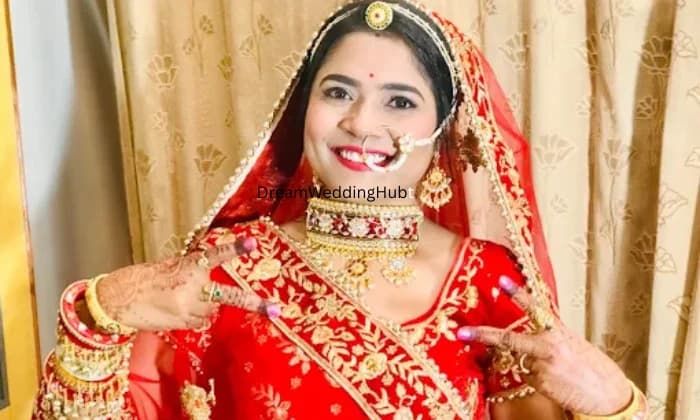 The look Out Unisex Salon