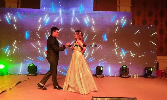 Vickky Bollywood Dance