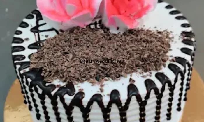 Cake club customized cake