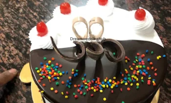 Shree Radhey Radhey Bakery