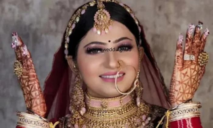 Vihaan Makeover Unisex Salon