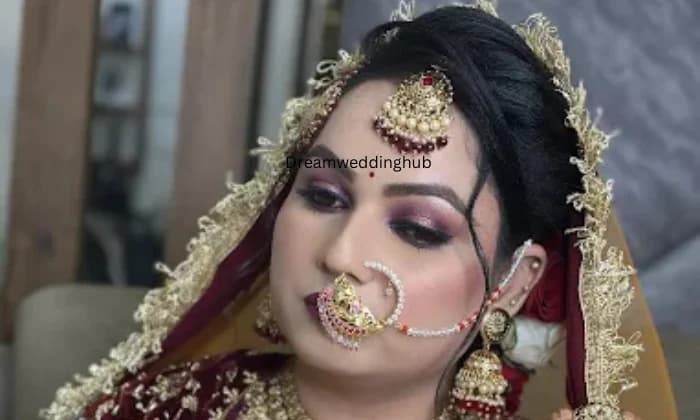 GlamBox Unisex Salon