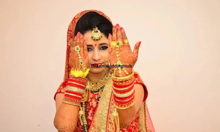 RAIKUNI PHOTO STUDIO