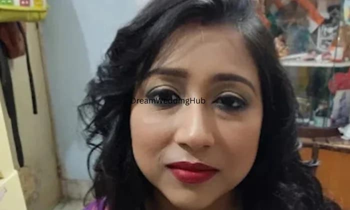 Tulis Beauty Creation