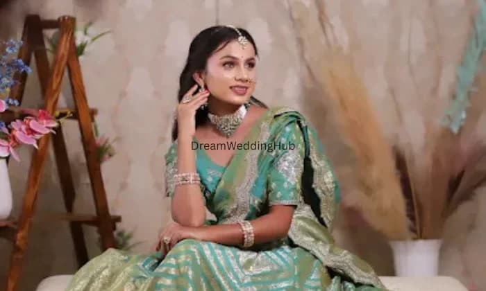 Ashwini Swami makeup artist