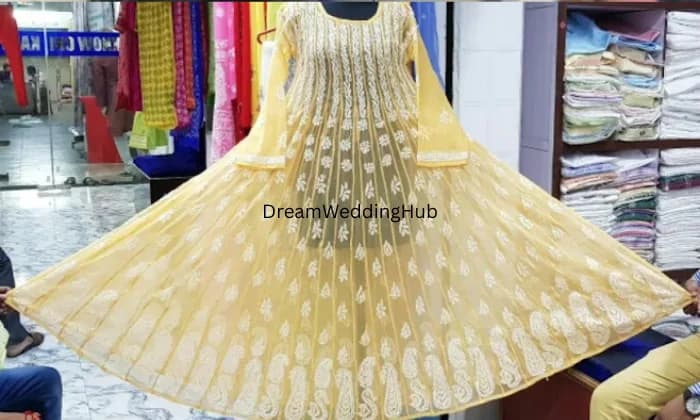 Saniya Lucknowi Kurti