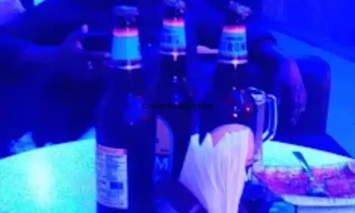 Barrel Restaurant  Bar