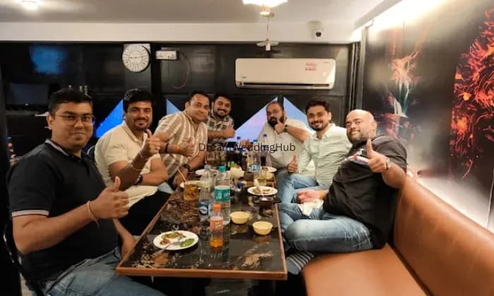 Mystic Wolf  Eatery And Bar