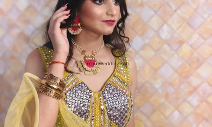 Mangla shakya makeup artist