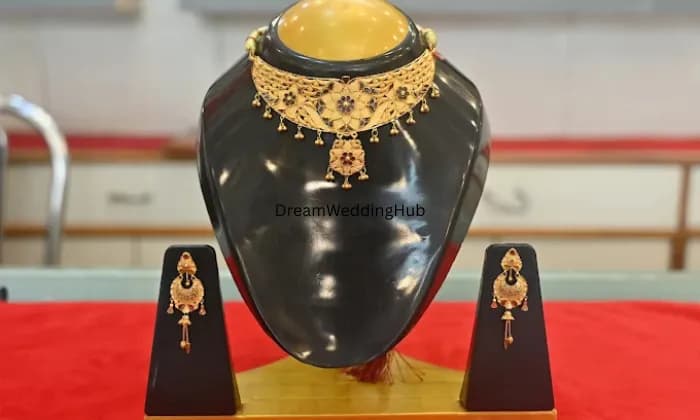 Shri Alankar Jewellars