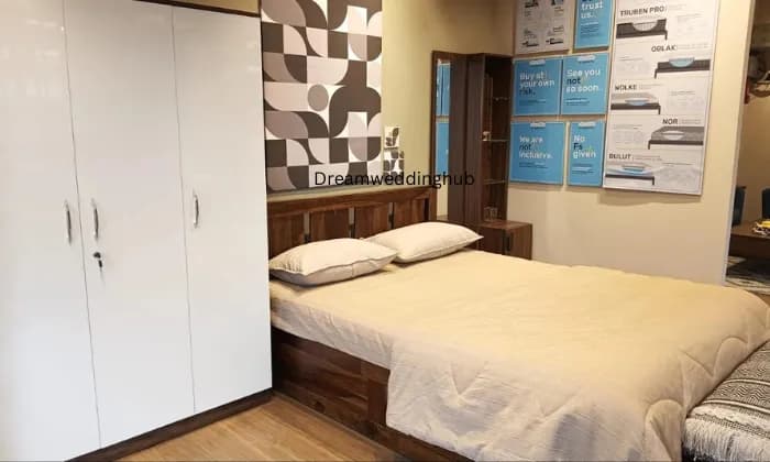 Pepperfry Narain Plaza 