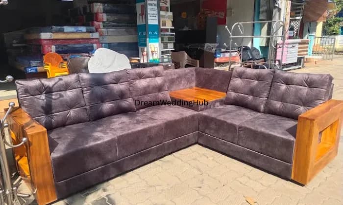 Louis furniture store