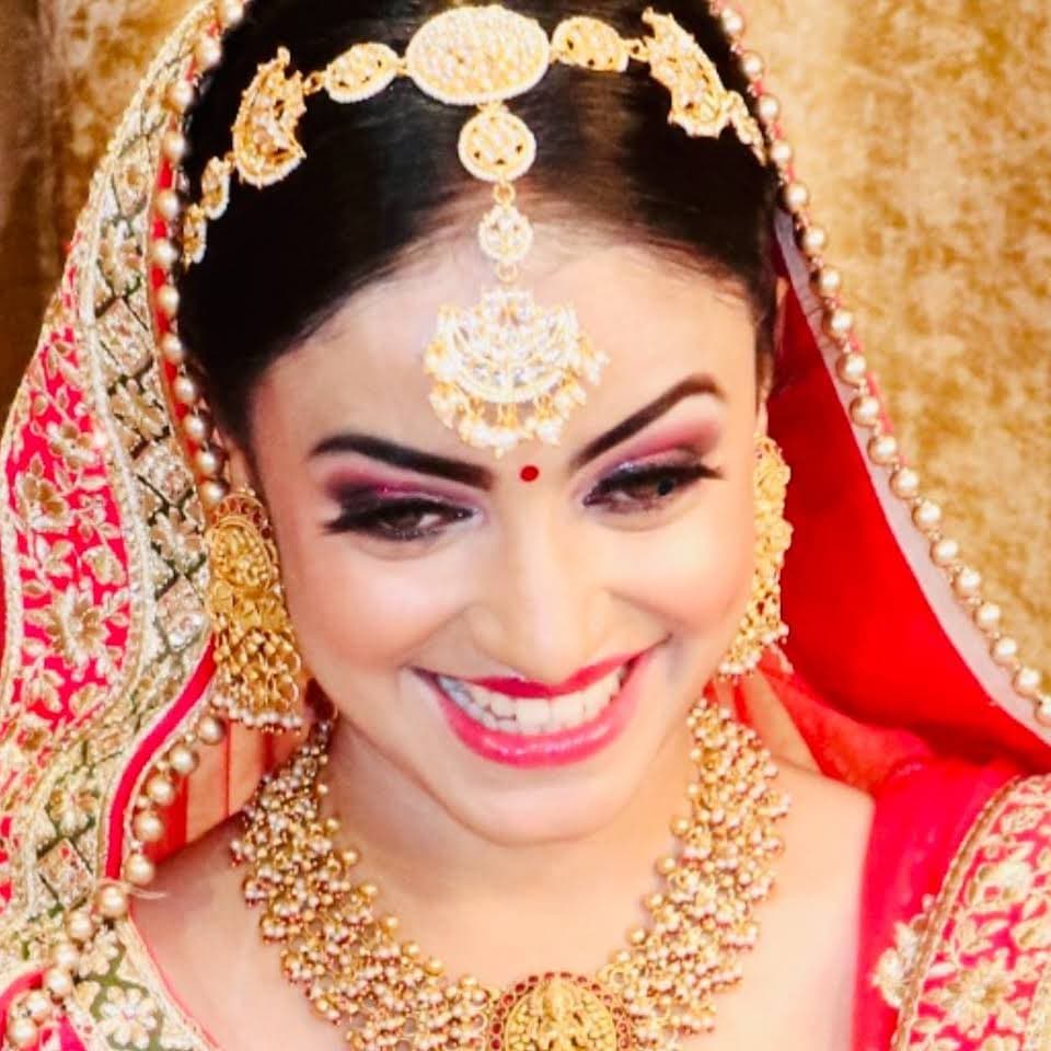 GLAM BY RIDHIMA THUKRAL GLAM BY RIDHIMA THUKRAL