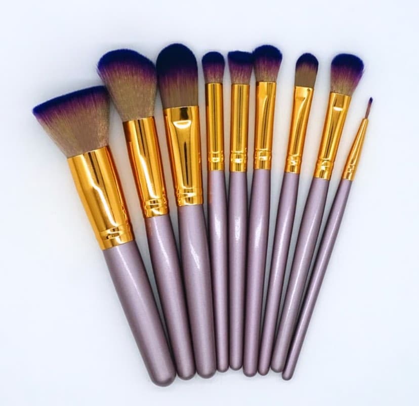 Brushed by Beauty Brushed by Beauty