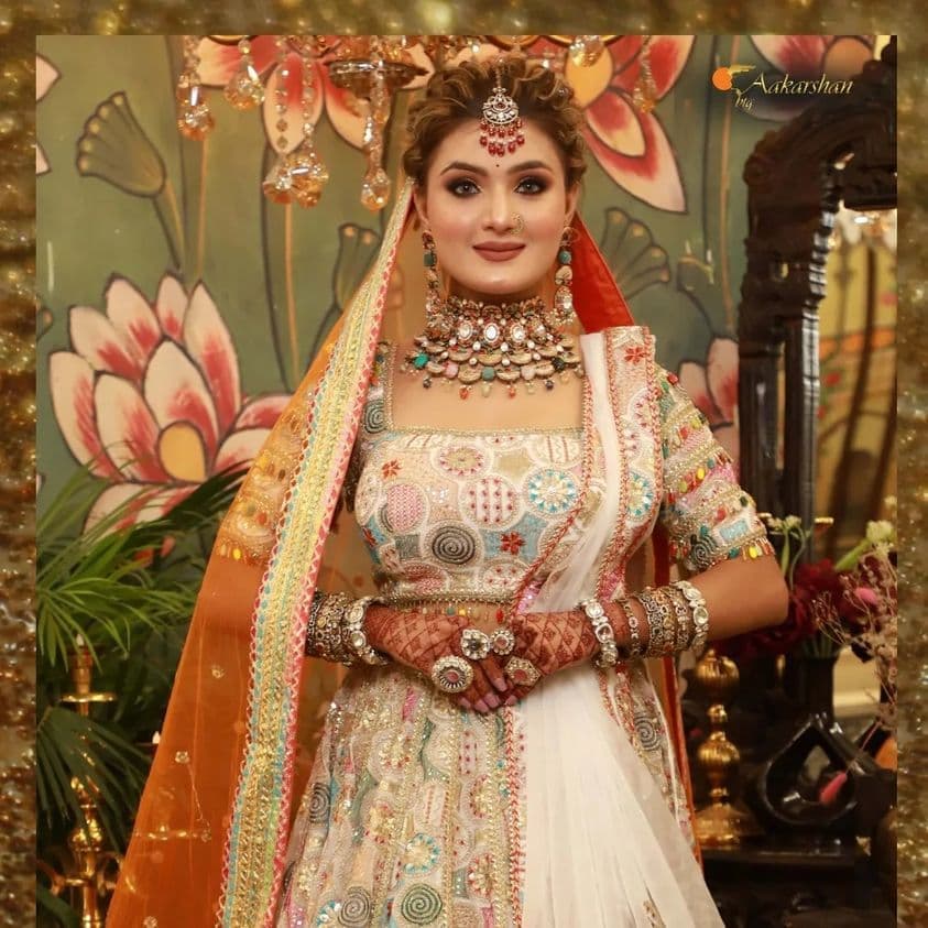 Aakarshan BTQ & Queens Aakarshan BTQ & Queens