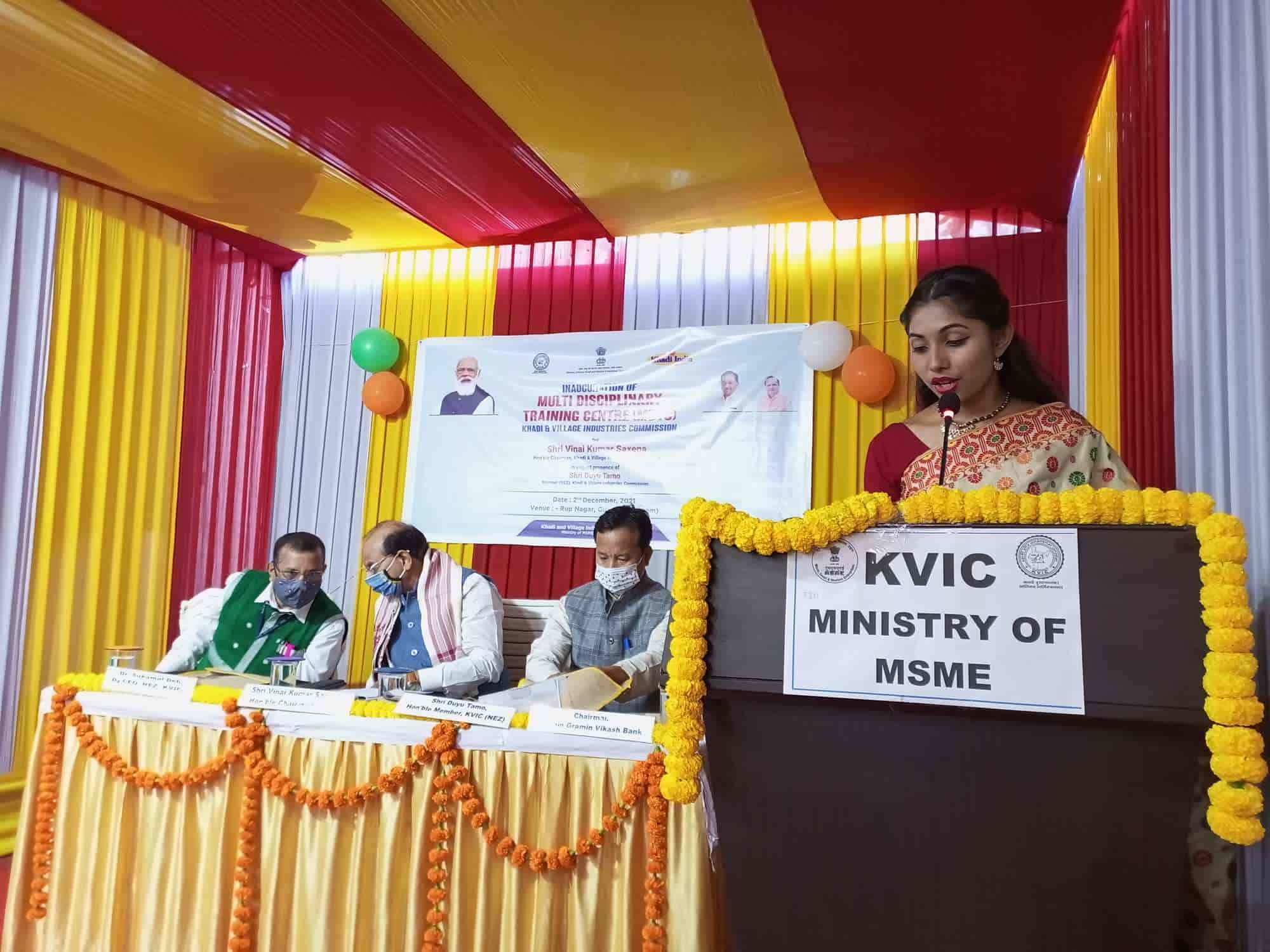 Anchor Archana Sharma Anchor Archana Sharma