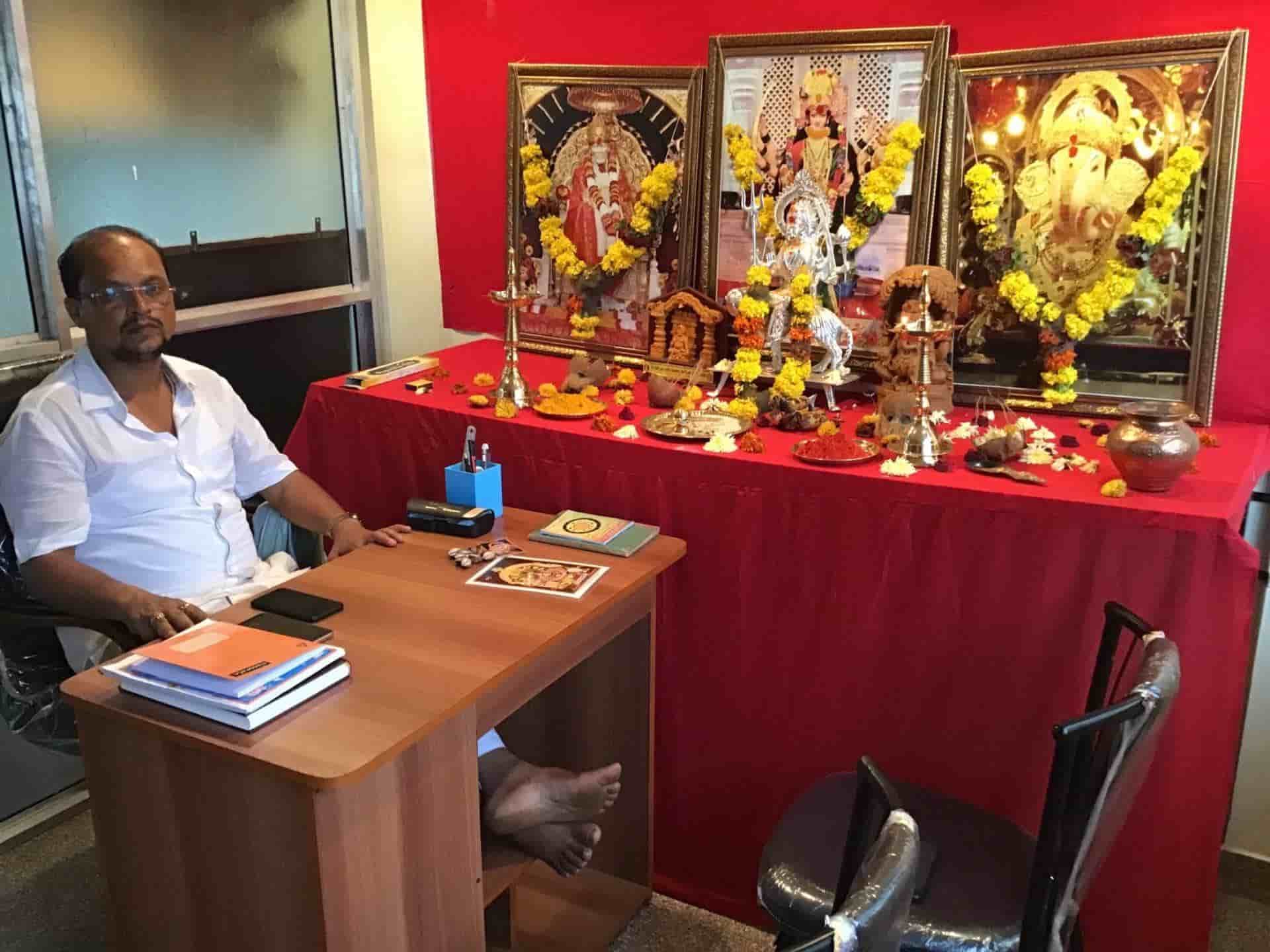 Vishweshwar Narsinha Vishweshwar Narsinha