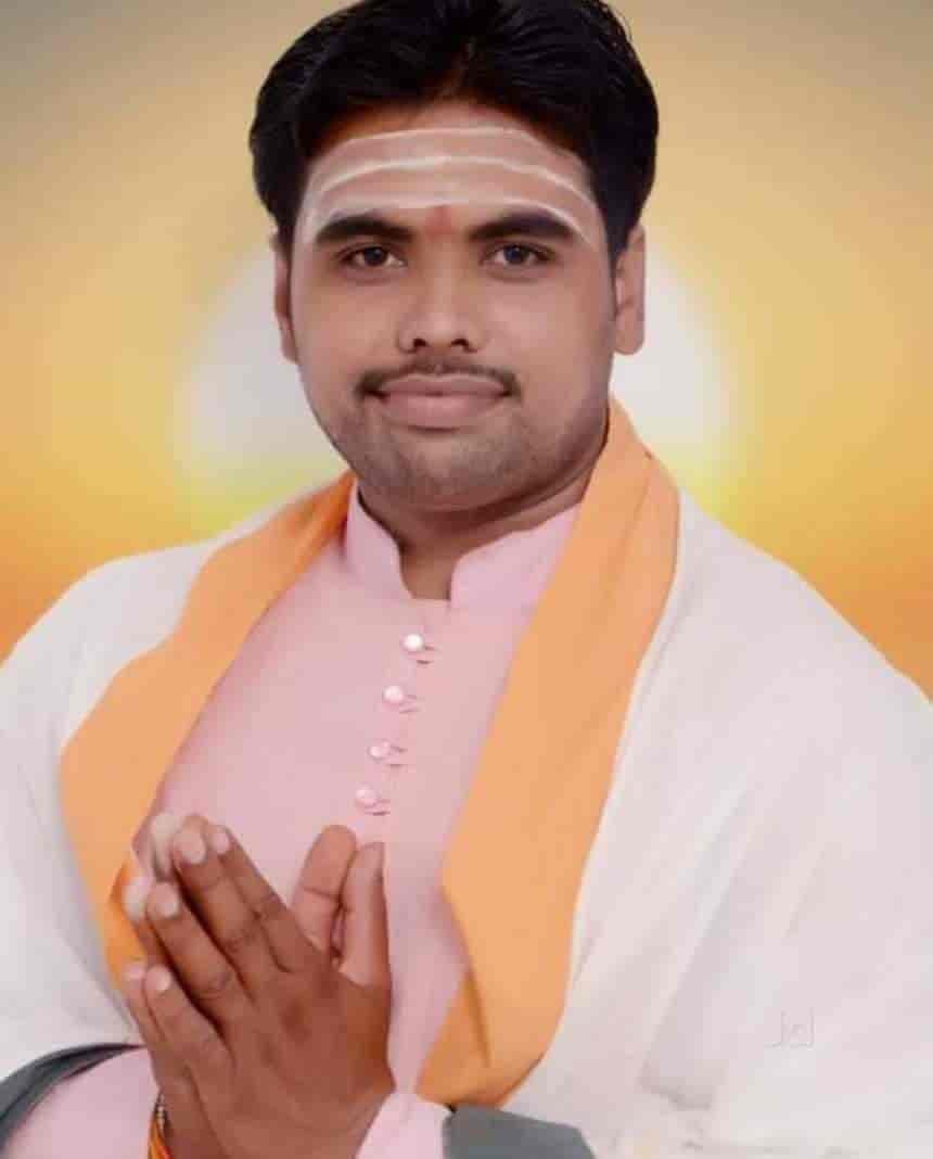 Pandit Vipin Dixit Pandit Vipin Dixit