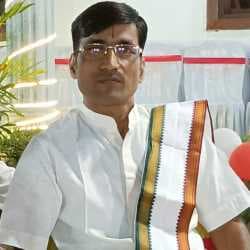 Pandit Akhilesh Radhe Pandit Akhilesh Radhe