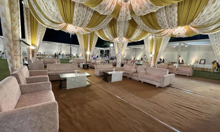 Mayuri's Greenwood Garden Mayuri's Greenwood Garden