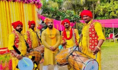 Raj Dhol Punjabi Dhol Player Raj Dhol Punjabi Dhol Player
