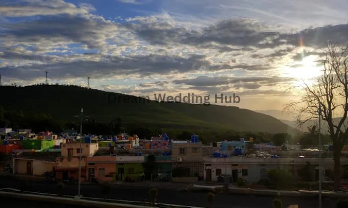 Best Bridal Makeup artist Best Bridal Makeup artist