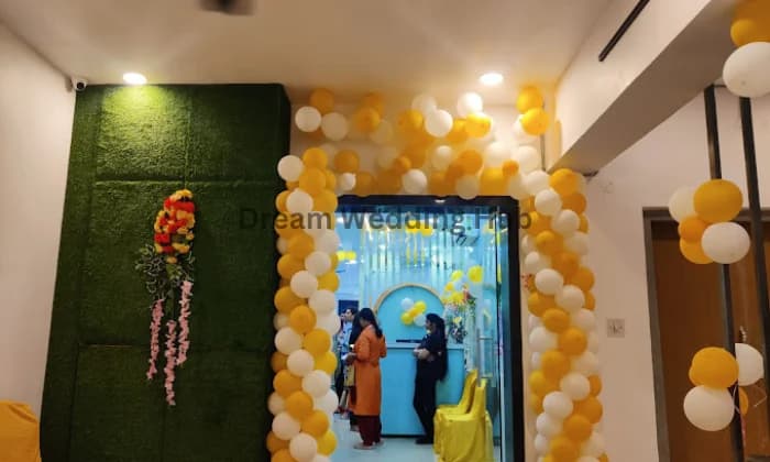 Maya Beauty Maya Beauty