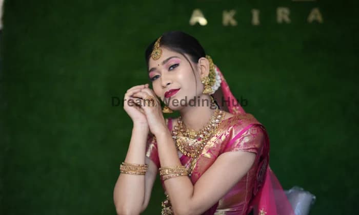 AKIRA Beauty AKIRA Beauty