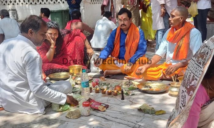 Pind Daan in Gayaji Pind Daan in Gayaji