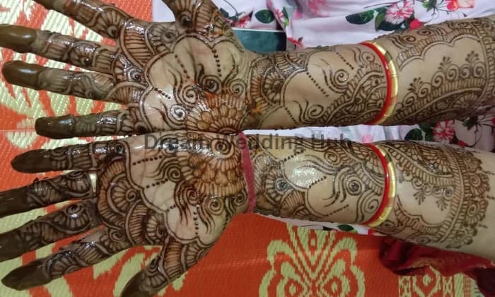 Mehandi artist pooja ahuja Mehandi artist pooja ahuja